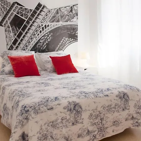 Apartamento Seafront Unique Location B6